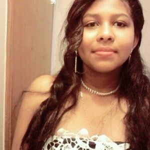 Meet your Posher, Sylvia